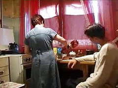 KiloPics.net presents: I visited my aunt in her kitchen