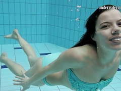 KiloPics.net presents: Gazel podvodkova underwater naked beauty