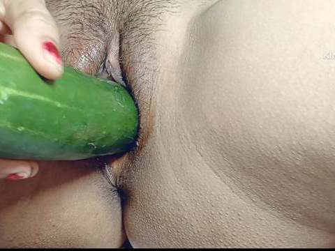 KiloPics.net presents: I can't get any where big black cock so my small pussy fucked by big cucumber  in hindi