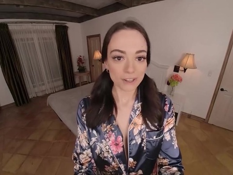 KiloPics.net presents: Sophia burns cheats her hubby with butler