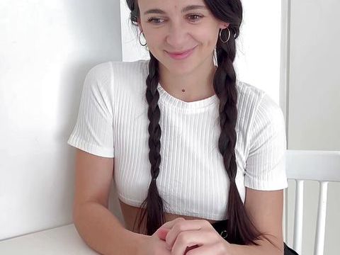 KiloPics.net presents: She agreed to show me her tits and then fuck at my house