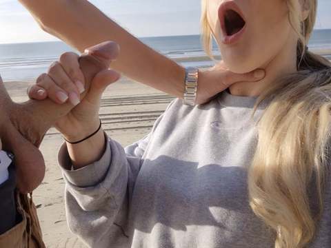 KiloPics.net presents: Outdoor after a blowjob for a stranger on the beach, i was fucked in public