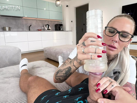 KiloPics.net presents: Ride therapy for pole fever - raw xxl glasses facial you won't forget